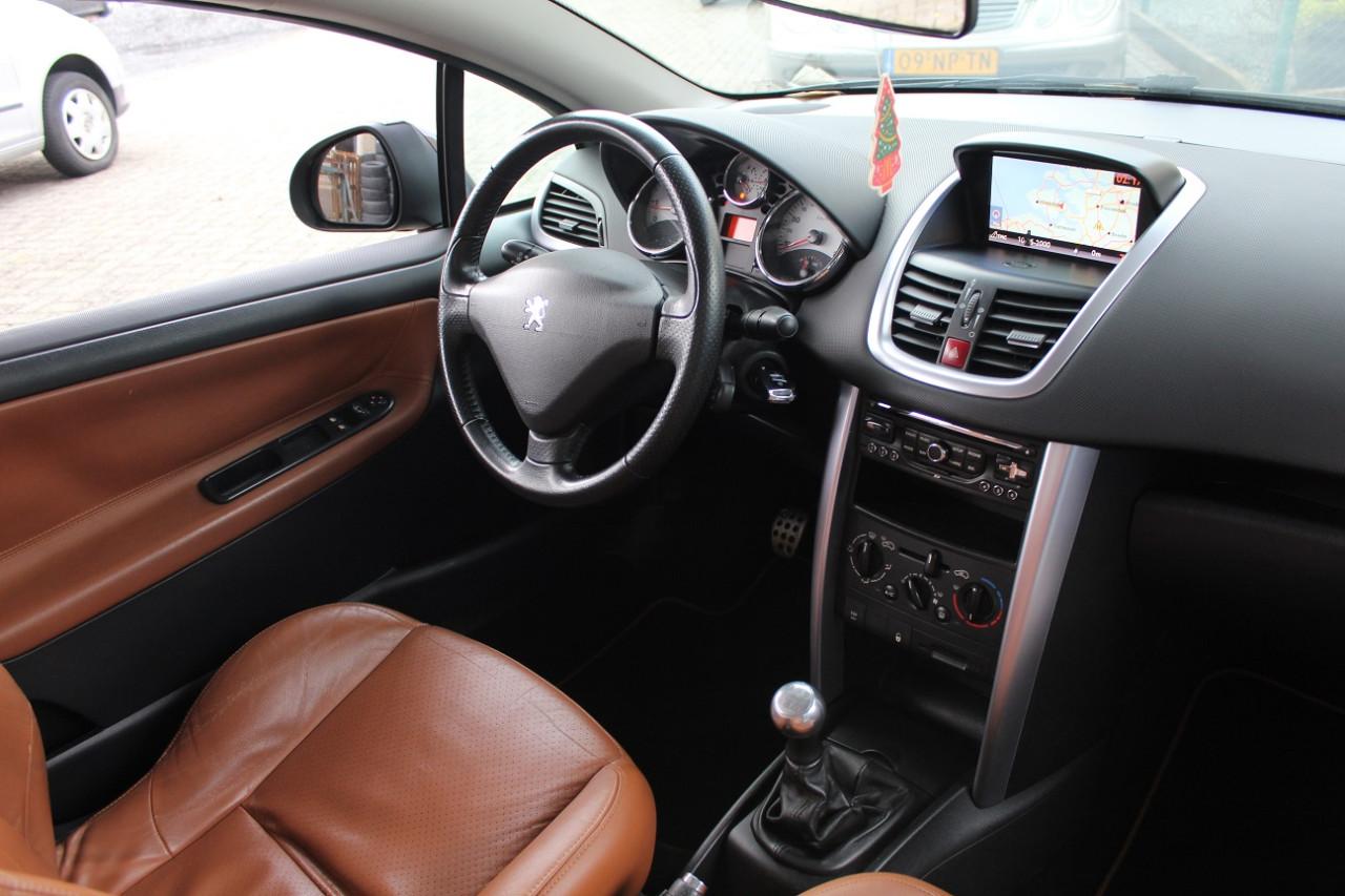 Peugeot 207 CC 1.6*VTi*Kmst 167150*Cabrio*