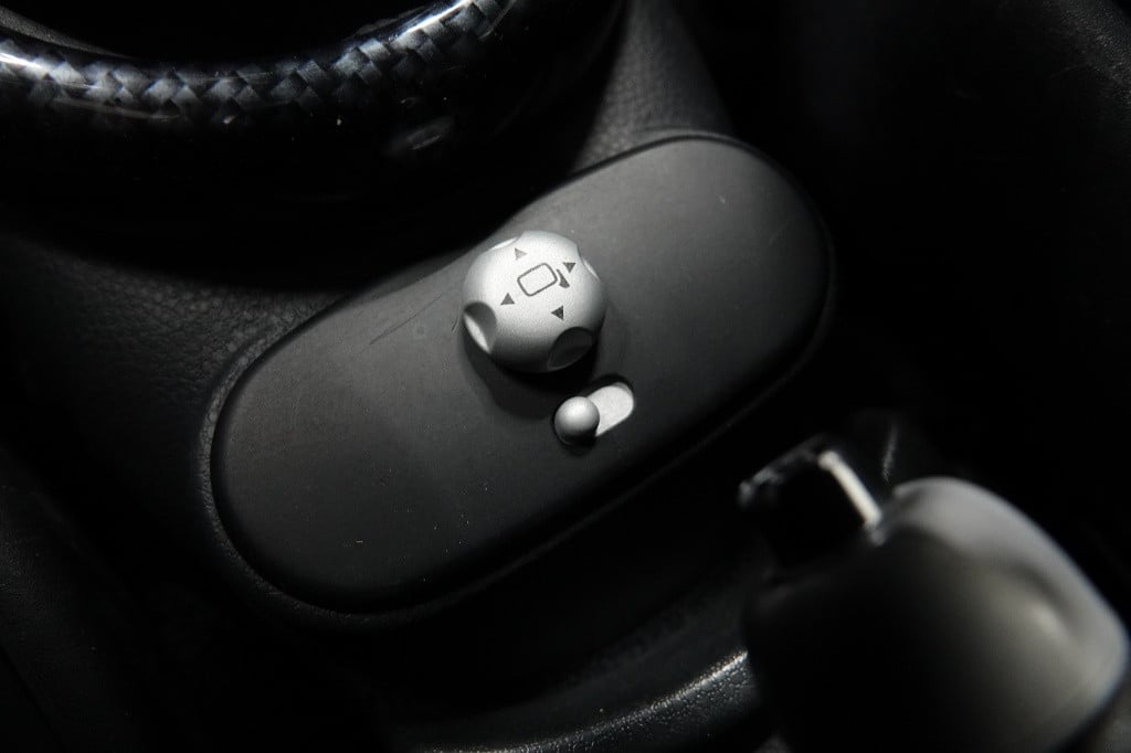 Mini Cooper mini 1.6 chili | cruise | milltek | xenon |