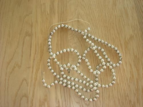 Te koop Oude glazen zilveren kralen ketting voor kerst