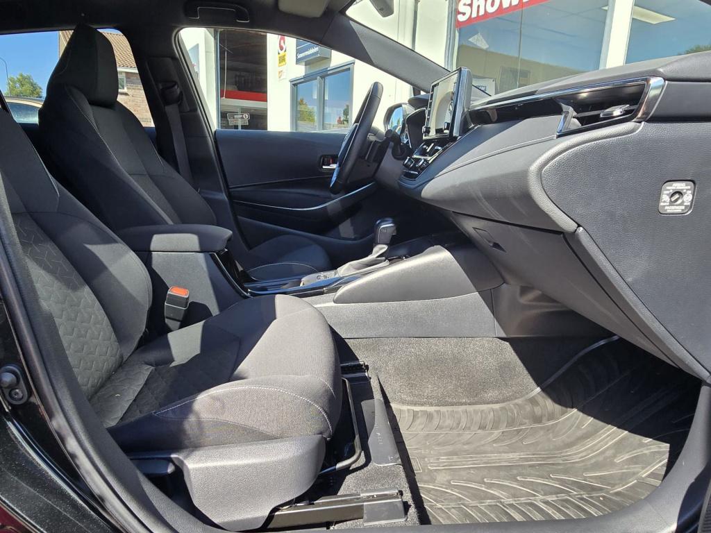 Toyota Corolla Touring Sports 2.0 hybrid dynamic