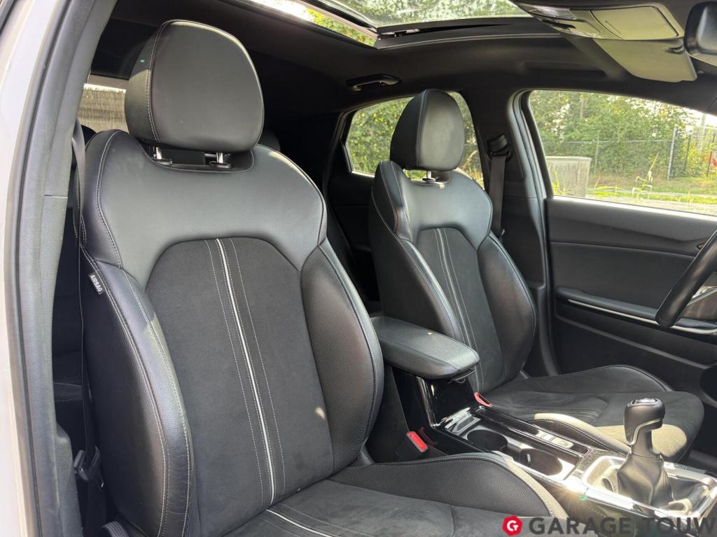 Kia Xceed 1.5 t-gdi mhev black edition orig. nl