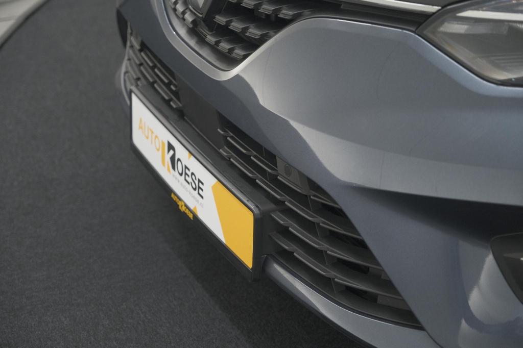 Renault Clio tce 130 edc intens |  allseason banden | camera | navigatie | 