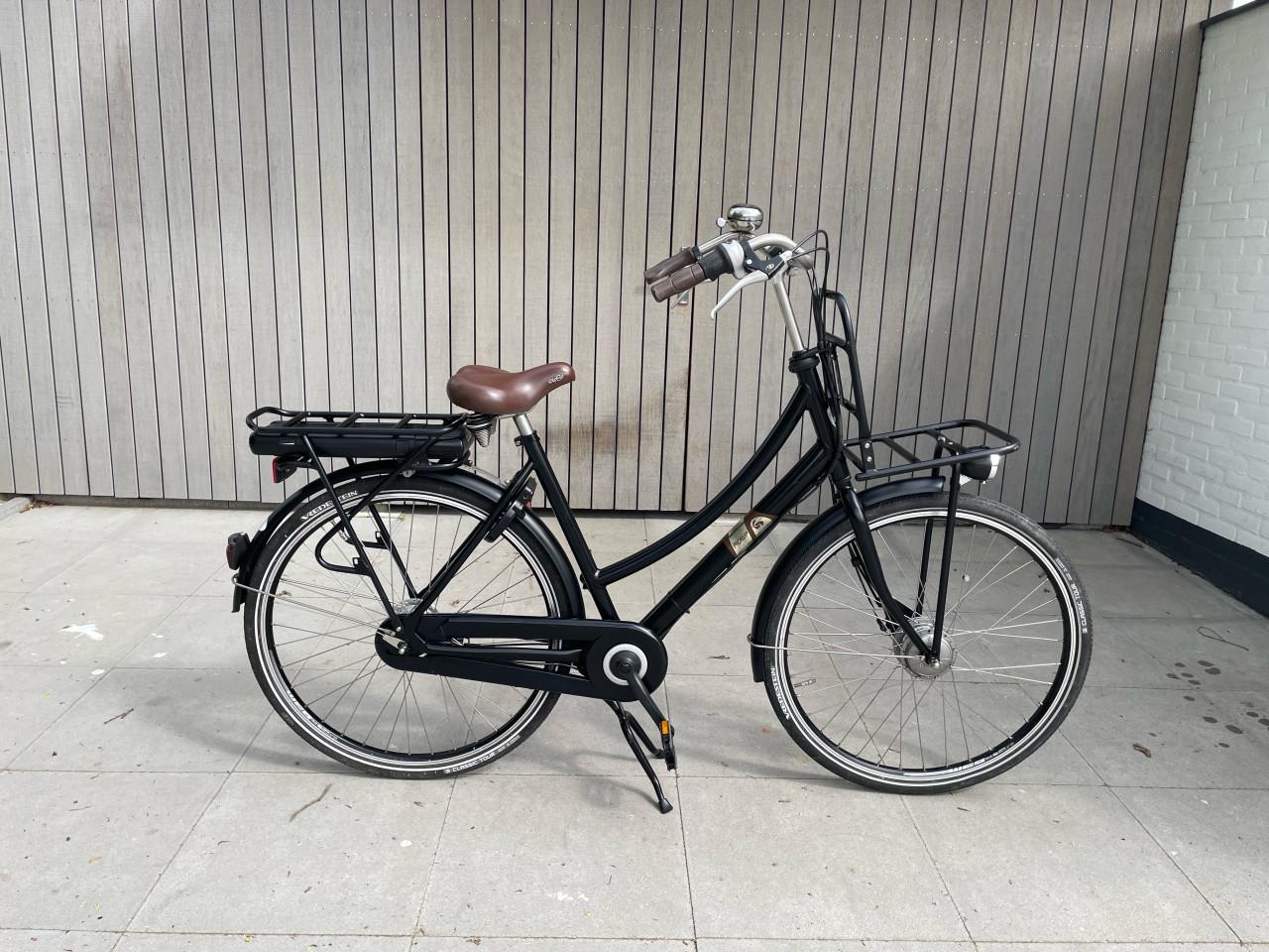 Elektrische damesfiets.