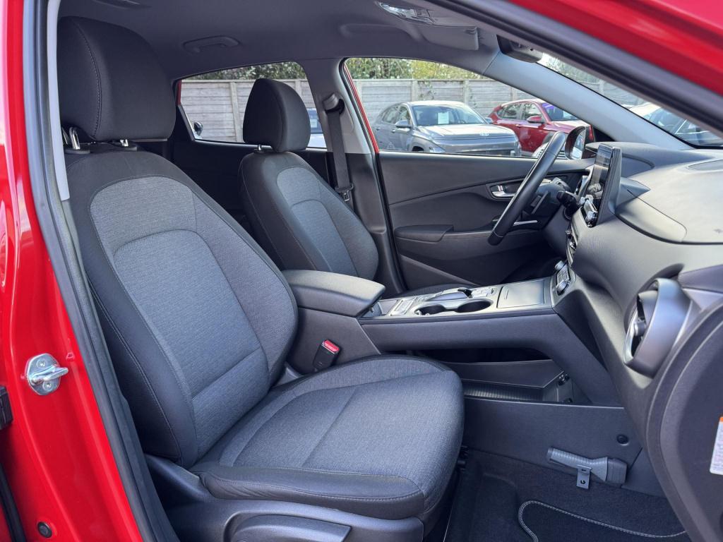Hyundai Kona ev fashion 64 kwh incl. trekhaak! soh 98,6%