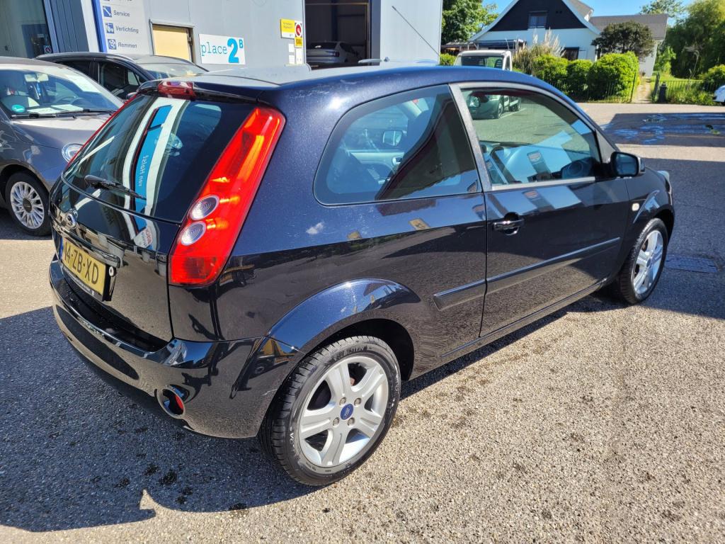 Ford Fiesta 1.3-8v futura