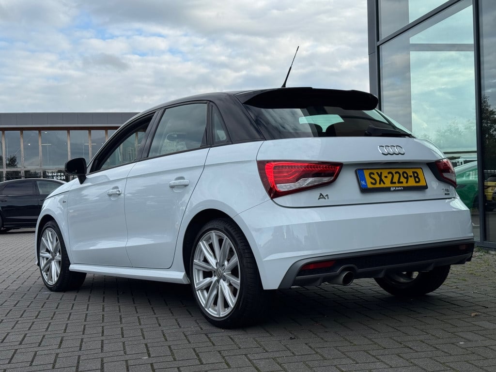Audi A1 Sportback 1.0 tfsi s-line * navigatie * cruise control * nap