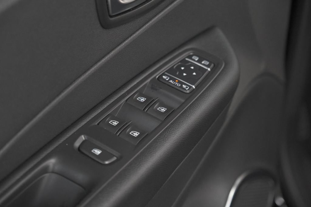 Renault Captur tce 90 limited | trekhaak | navigatie | parkeersensoren