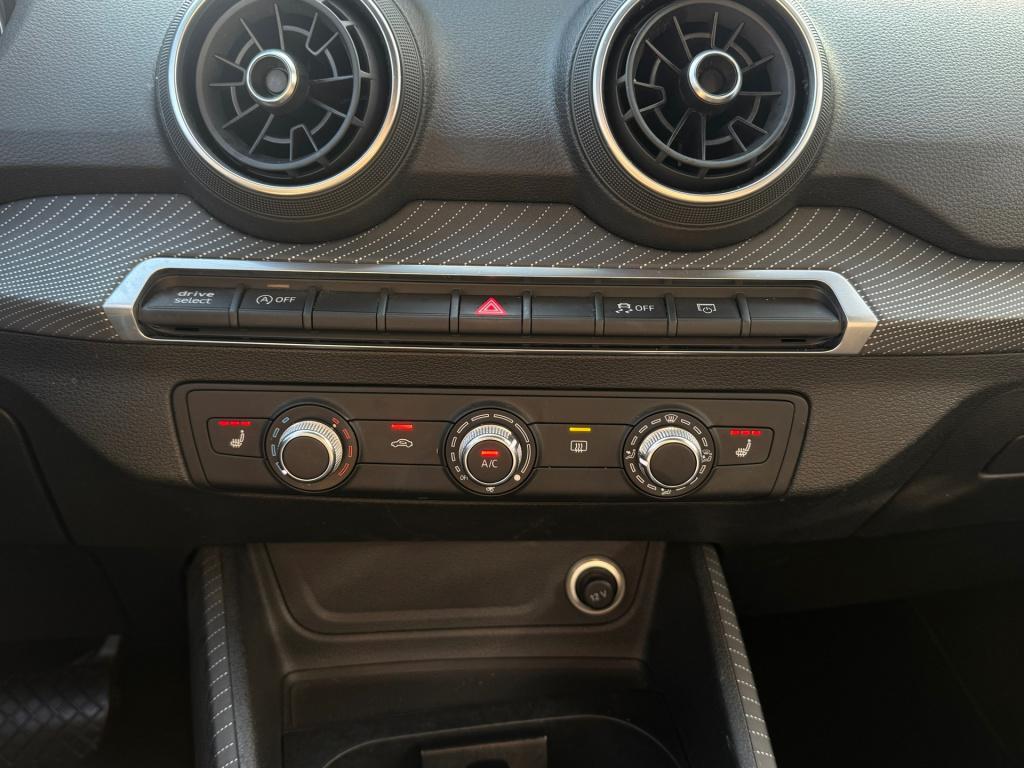 Audi Q2 1.4 tfsi s-line * 1e eigenaar * dealer onderhouden * black pack