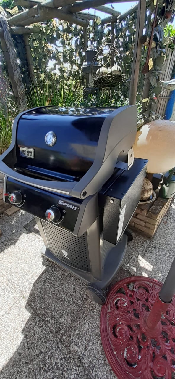 BBQ Weber Spirit E-210 Classic Black