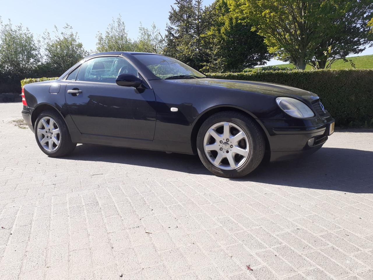 Mercedes SLK 200