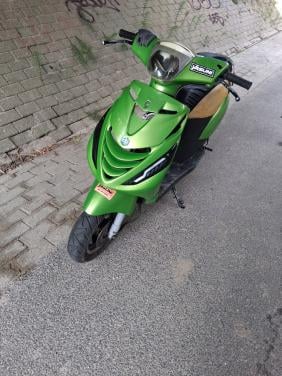 Zip SP 70cc zonder papieren alles stage 1 en alles malossi yasuni uitlaat