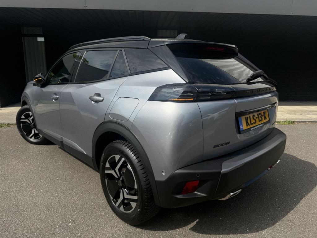 Peugeot 2008 1.2 hybrid 136 gt