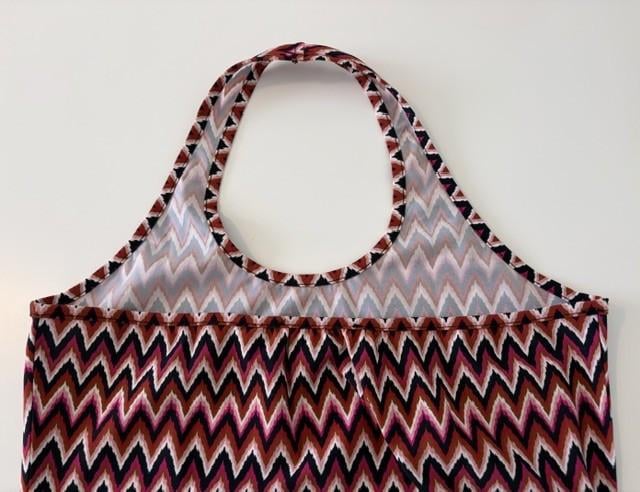 Nieuw | Studio Anneloes haltertop met zigzag print | S