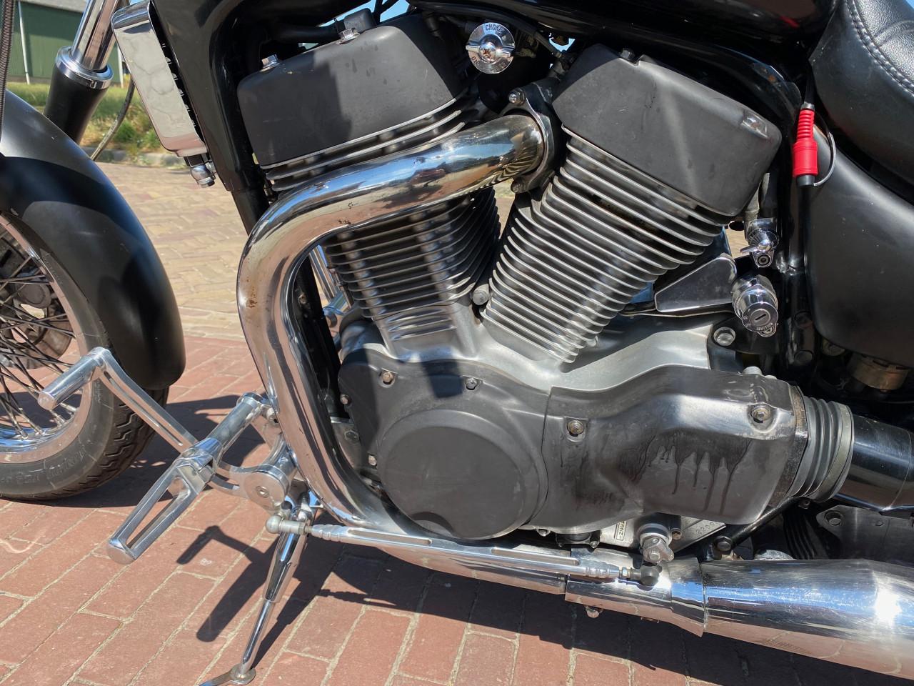SUZUKI INTRUDER 1400