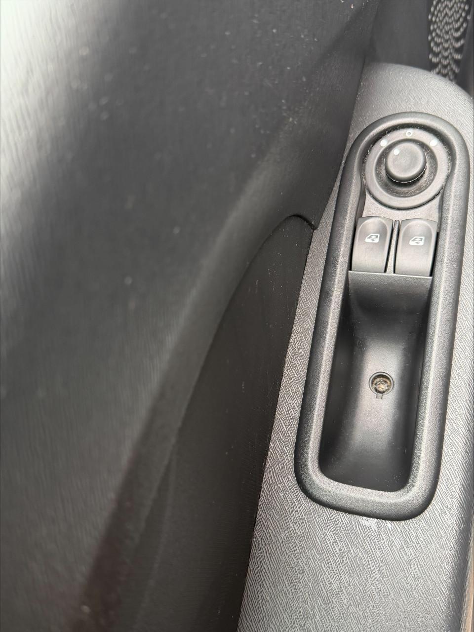 Renault Twingo 1.2 16V 2012 Wit