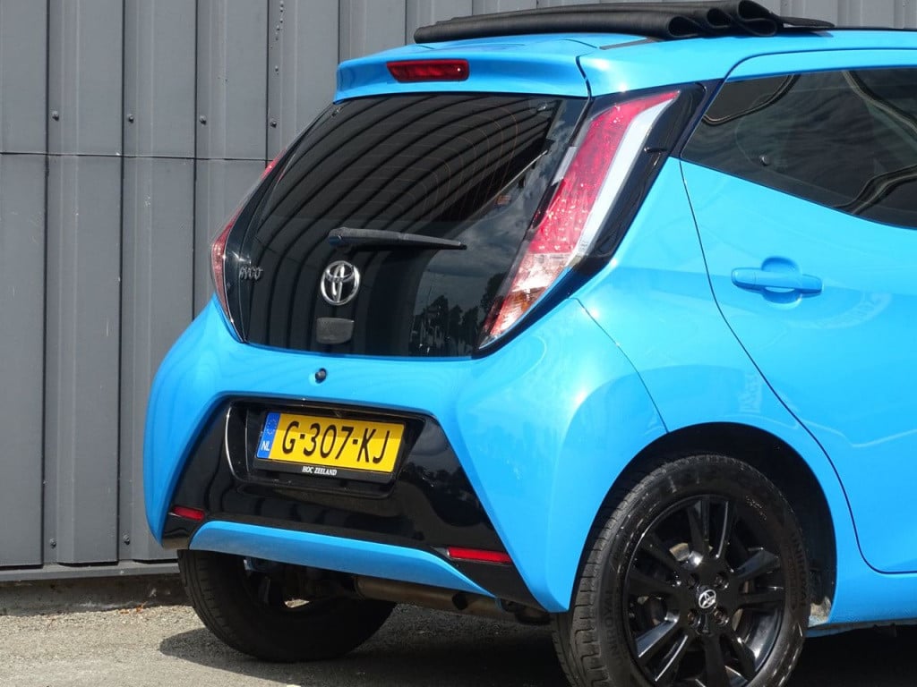 Toyota Aygo 1.0 vvt-i x-pose | cabrio dak