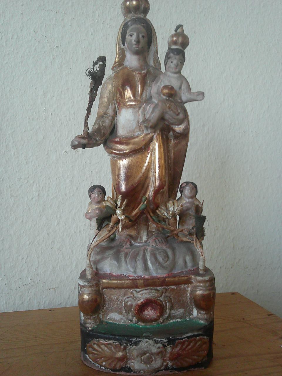 VERGULD SPAANS TERRA COTTA  VROEG 19DE EEUW.