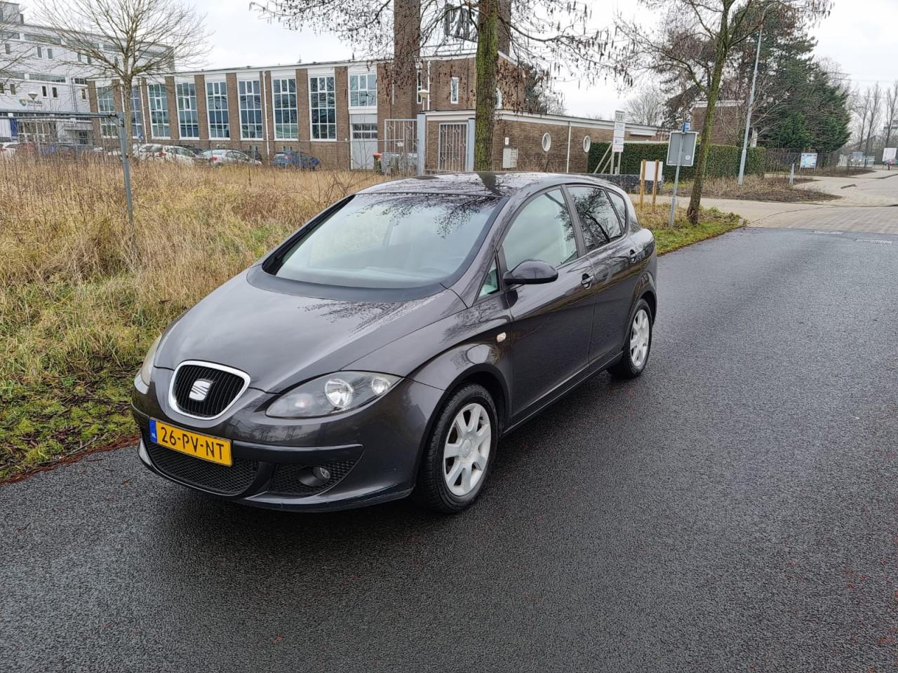 Seat toledo 1.6i stylance bj 2005 apk 1 jaar