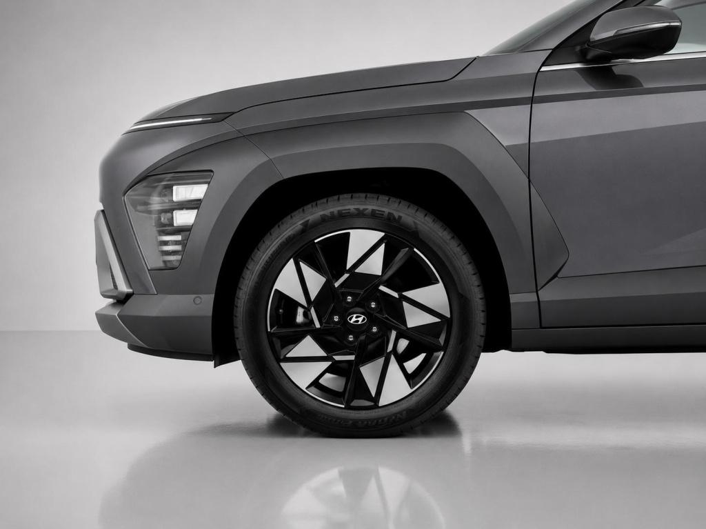 Hyundai Kona 1.6 gdi hev premium sky