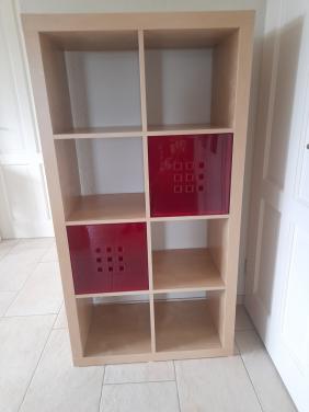Kallaxkast  150H x 79 x 39 (in goede nette staat )