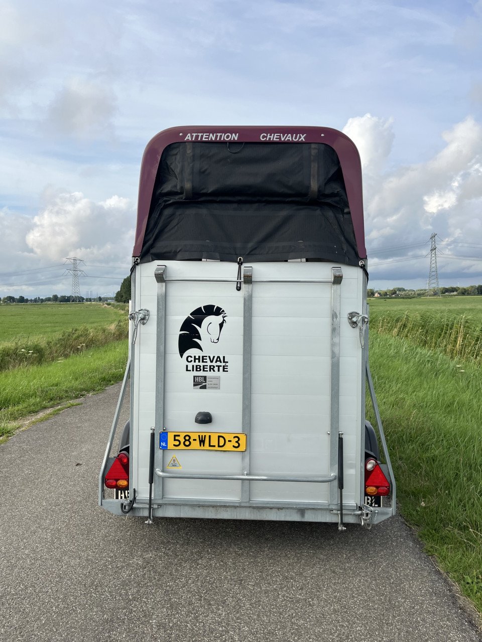 Prachtige volledig aluminium 1.5 paards Cheval Liberte