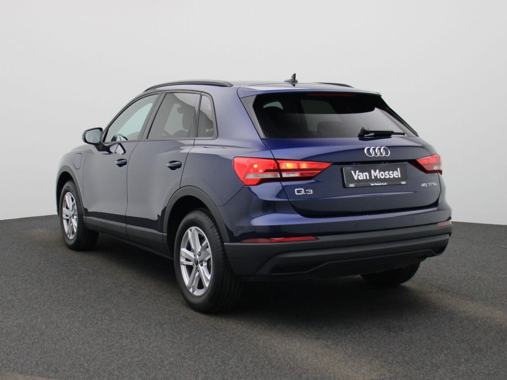 Audi Q3 45 tfsi e s tronic | automaat | lmv | parkeer sensoren | virtual co