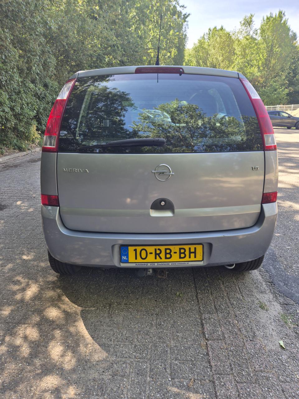 Opel Meriva 16v