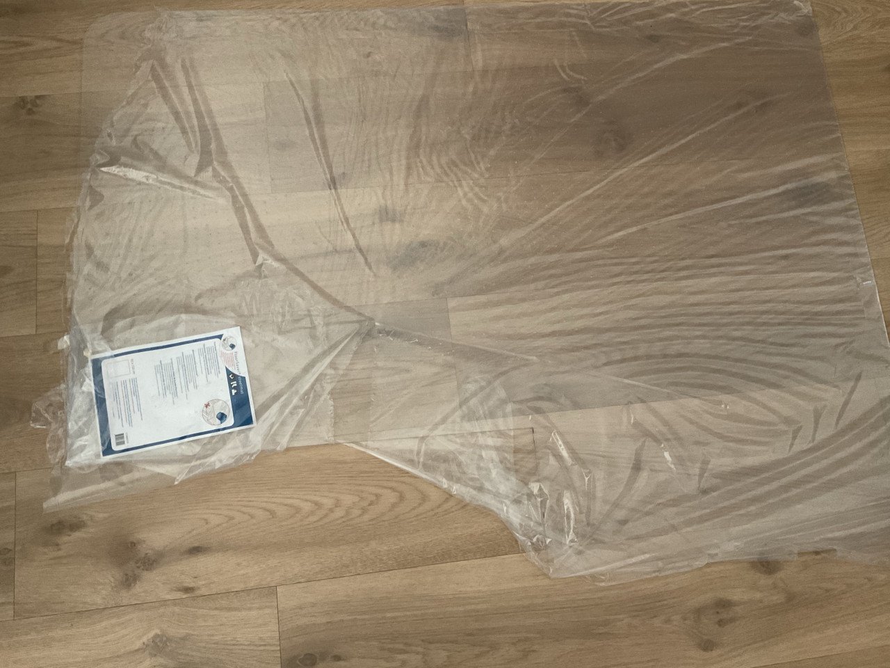 Burostoel bescherm mat.   floor saver.  vloer bescherm mat