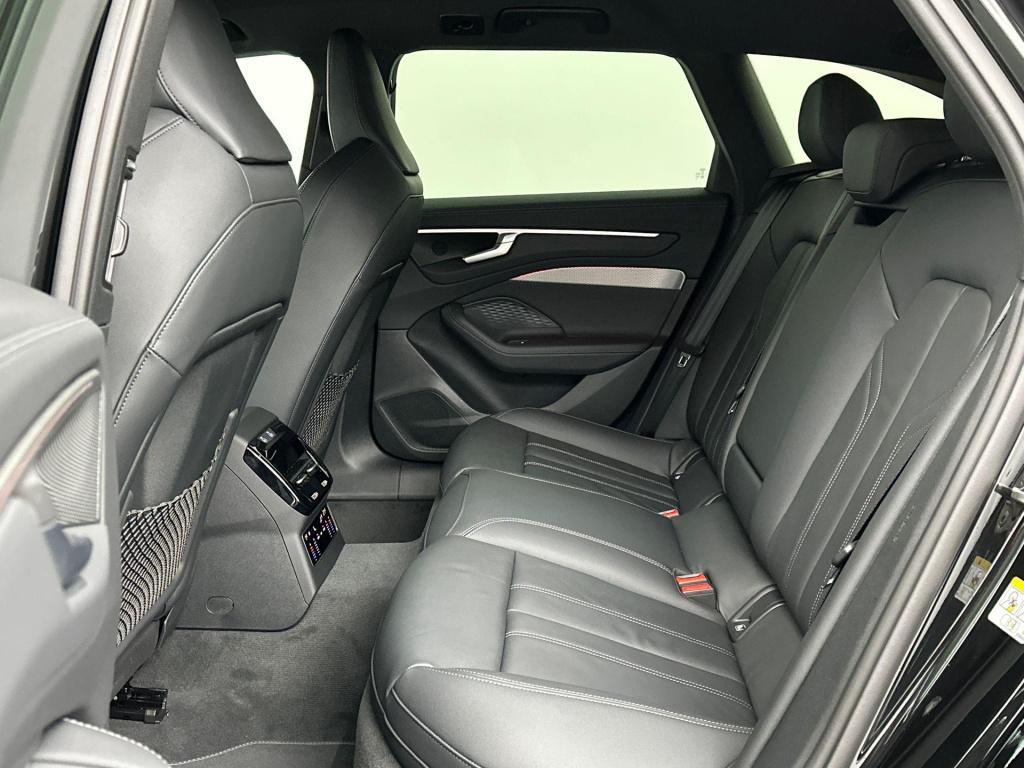 Audi A6 avant s edition competition e-hybrid 270 kw / 367 pk ava