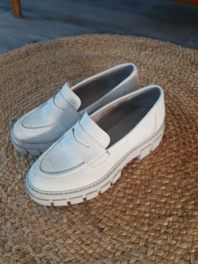 Loafers, cremewit, maat 36