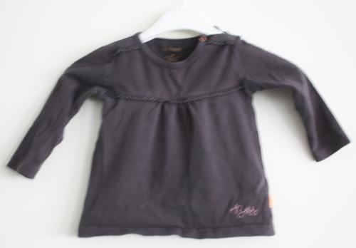 Donkergrijs truitje met kanten randje 80