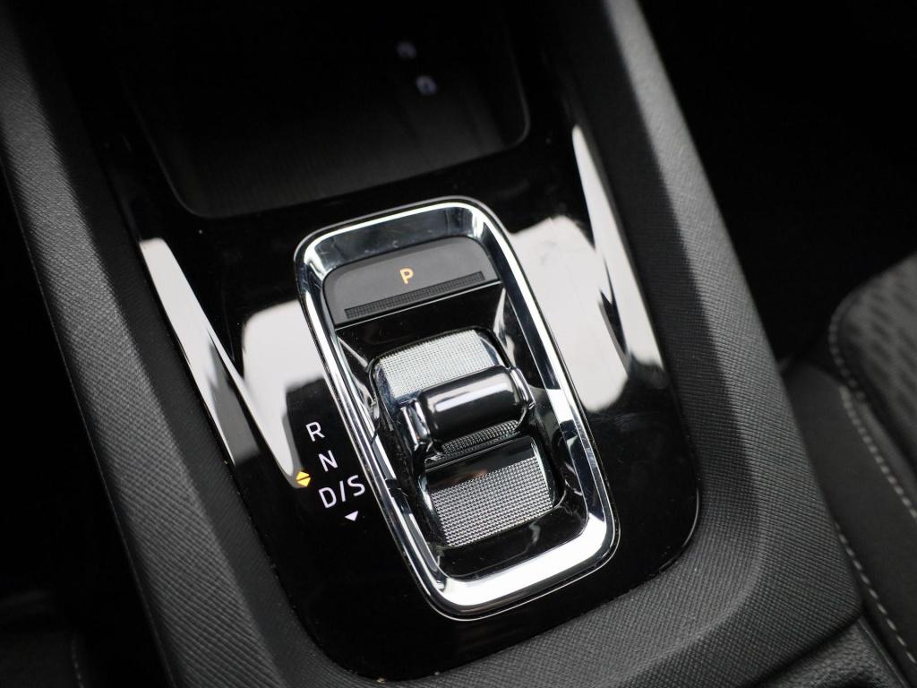 Skoda Octavia combi 1.5 e-tsi business edition plus | automaat | navigatie 