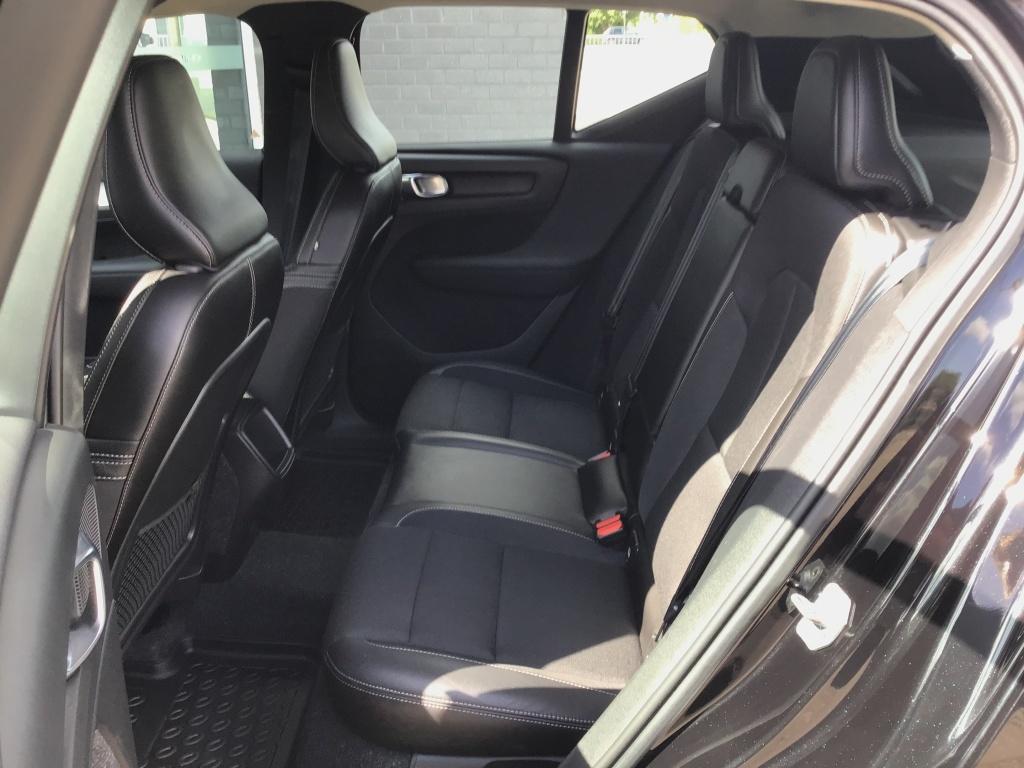 Volvo XC40 t4 190pk momentum pro| trekhaak| climate| navi| elek.achterklep