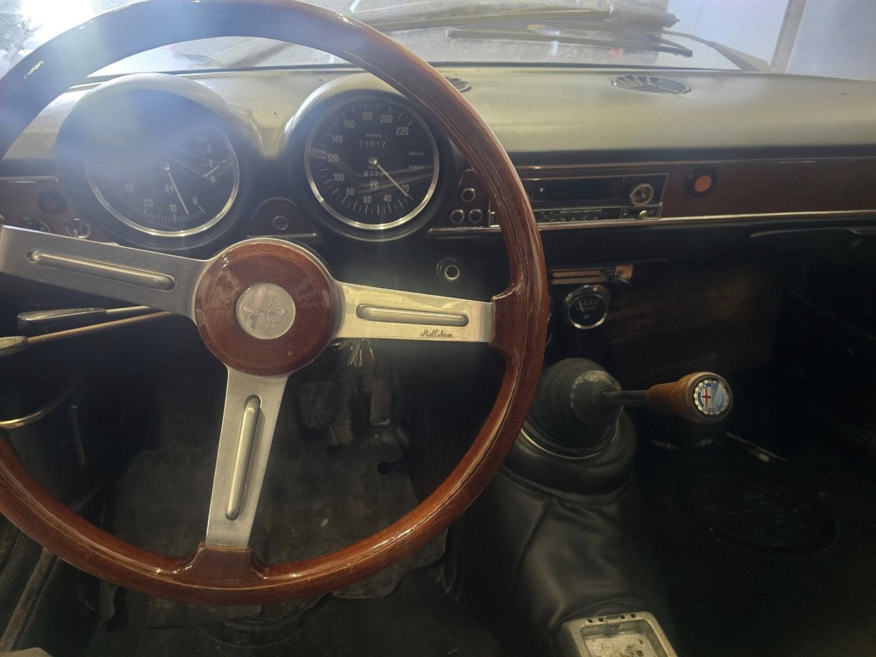Alfa gt 1300 junior  Bouwjaar 1973