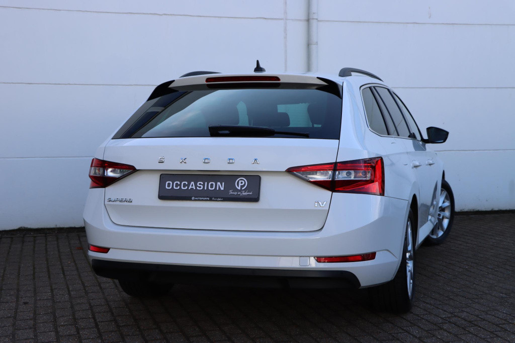 Skoda Superb combi 1.4 tsi iv business edition plus