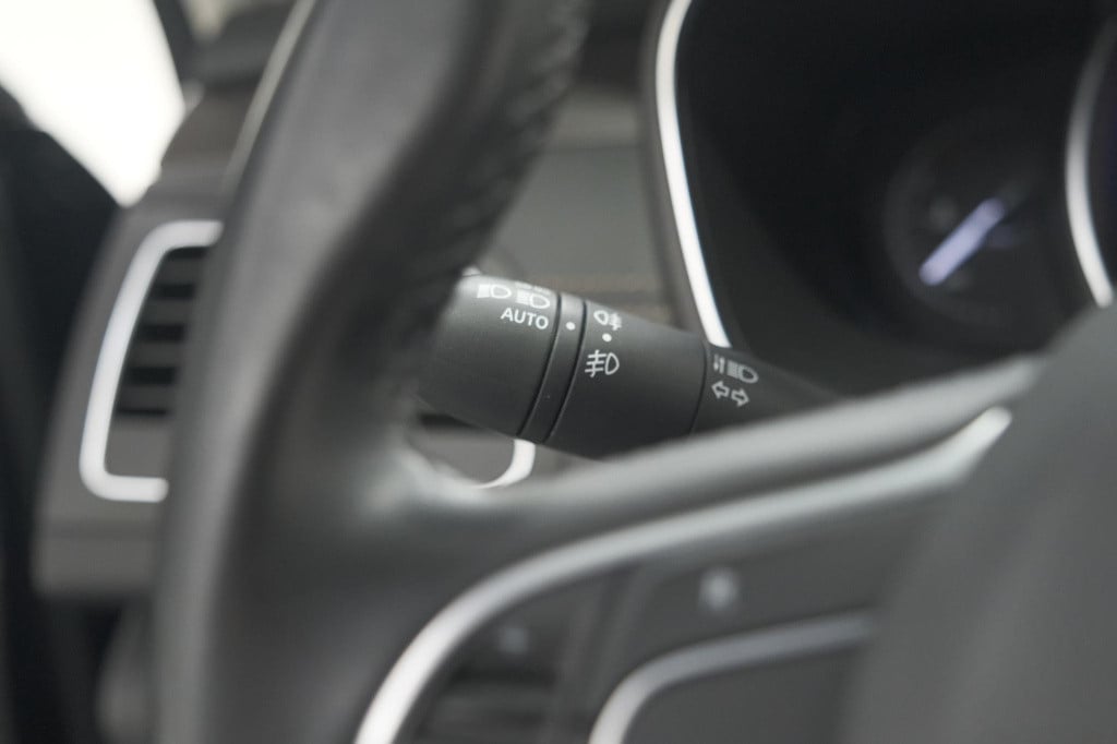 Renault Talisman estate tce 225 intens | trekhaak | camera | dodehoekdetect