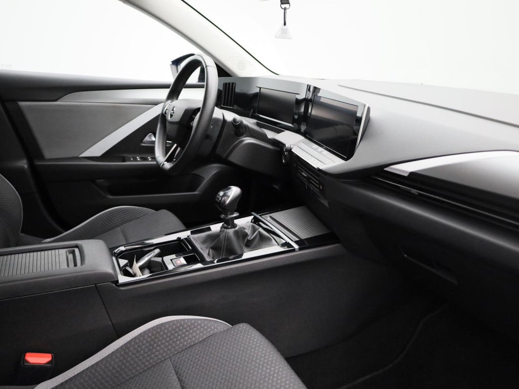 Opel Astra 1.2 edition