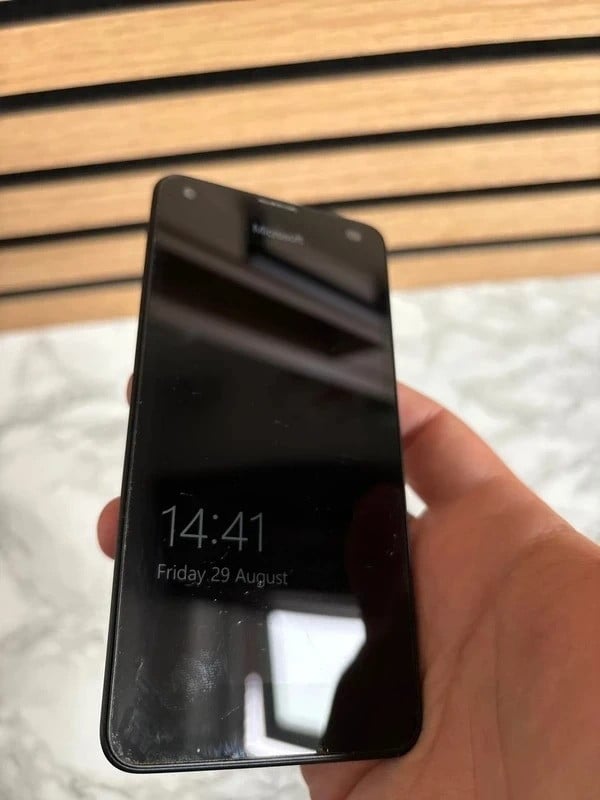 Microsoft Lumia 550 📱 Zwart – 7GB Opslag