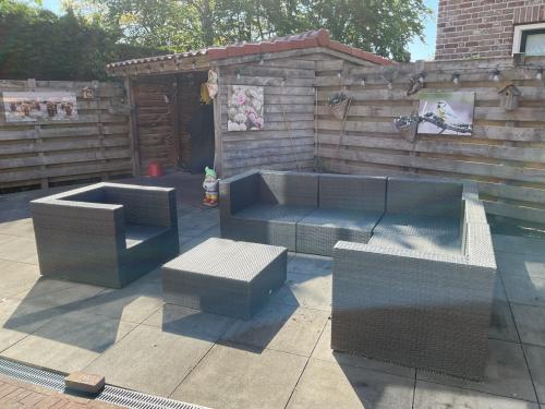 Gratis Loungeset inclusief kussens en tafel