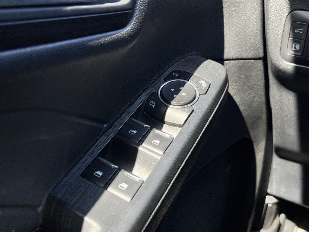 Ford Kuga 2.5 phev vignale | camera | trekhaak | panorama dak | apple/ andr