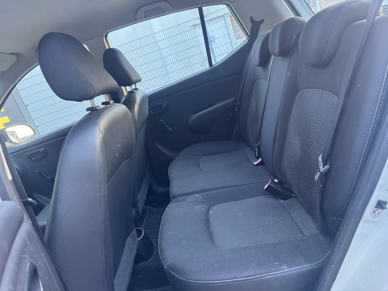 Hyundai i10 1.0 Bluedrive Pure 51KW 5DRS 2011Wit Apk Nap