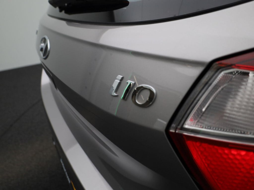 Hyundai I 10 1.0 comfort | airco | dab | cruise control | apple carplay