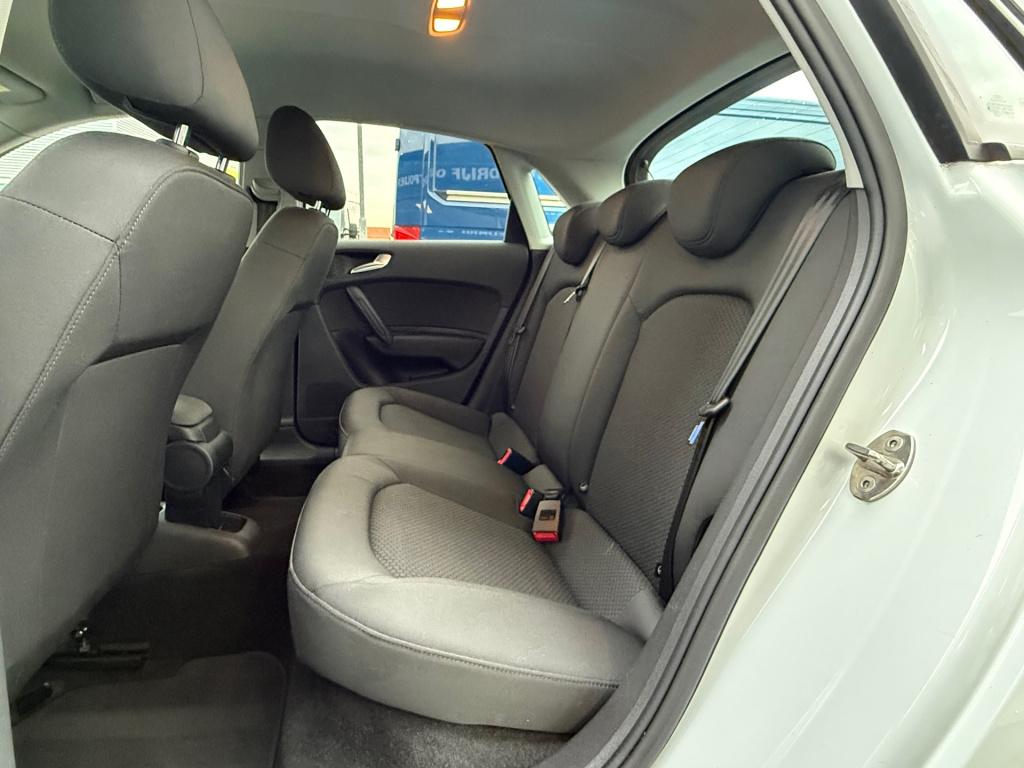 Audi A1 Sportback 1.0 tfsi adrenalin