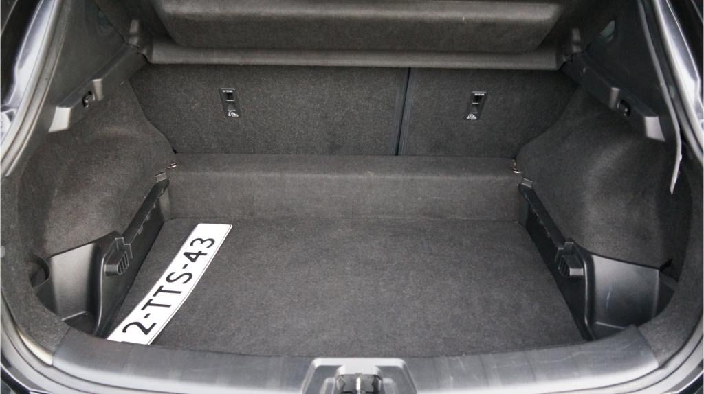 Nissan Qashqai 1.2 tekna rijklaar incl garantie