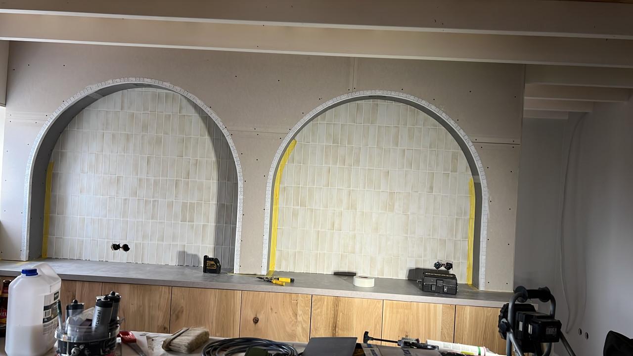 Schilderwerken en behangwerken