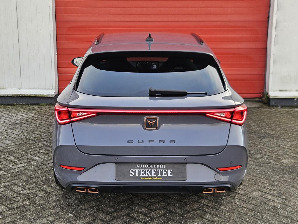 Cupra Leon Sportstourer 1.4 e-hybrid vz adrenaline | acc | camera | carplay