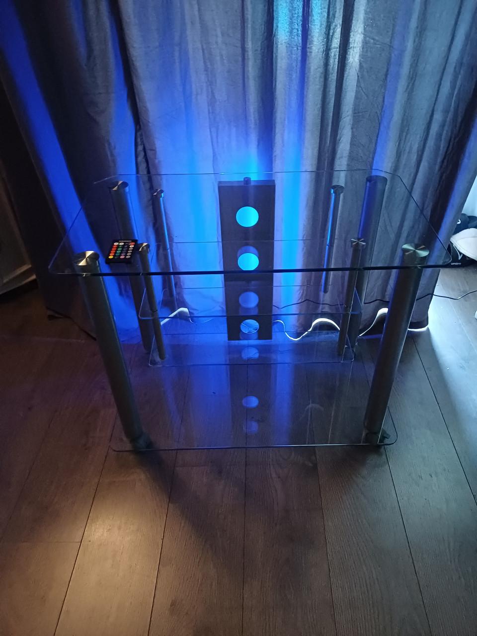Glazen tv/audio meubel