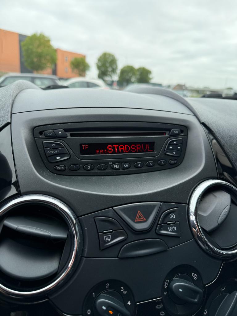 Ford KA 1.2 metal - airco - lage kmstand