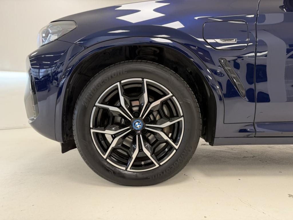 BMW X3 xdrive30e high executive | panoramadak | memory | tansanitblau |