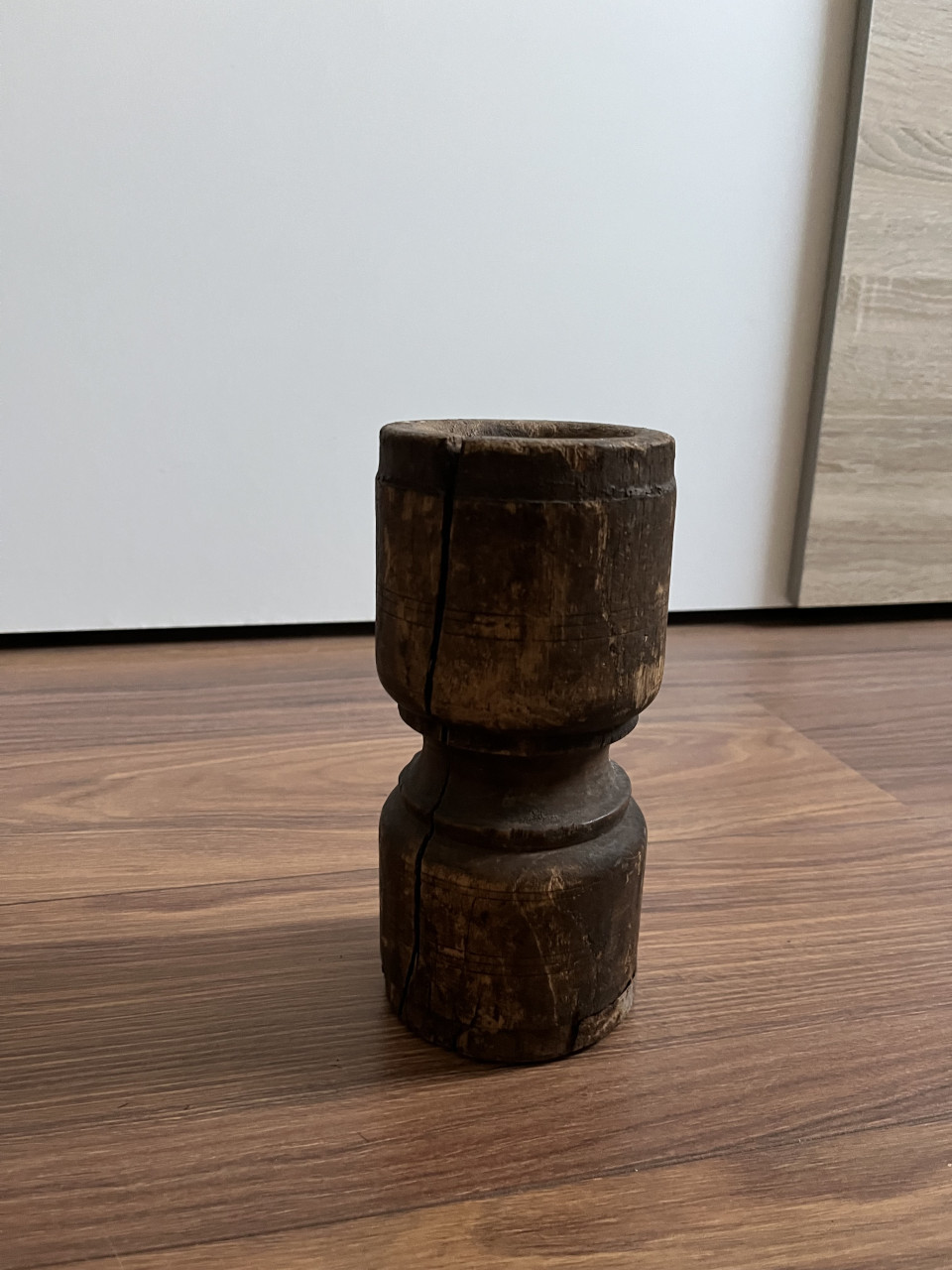 Nepalese pot nr. 8